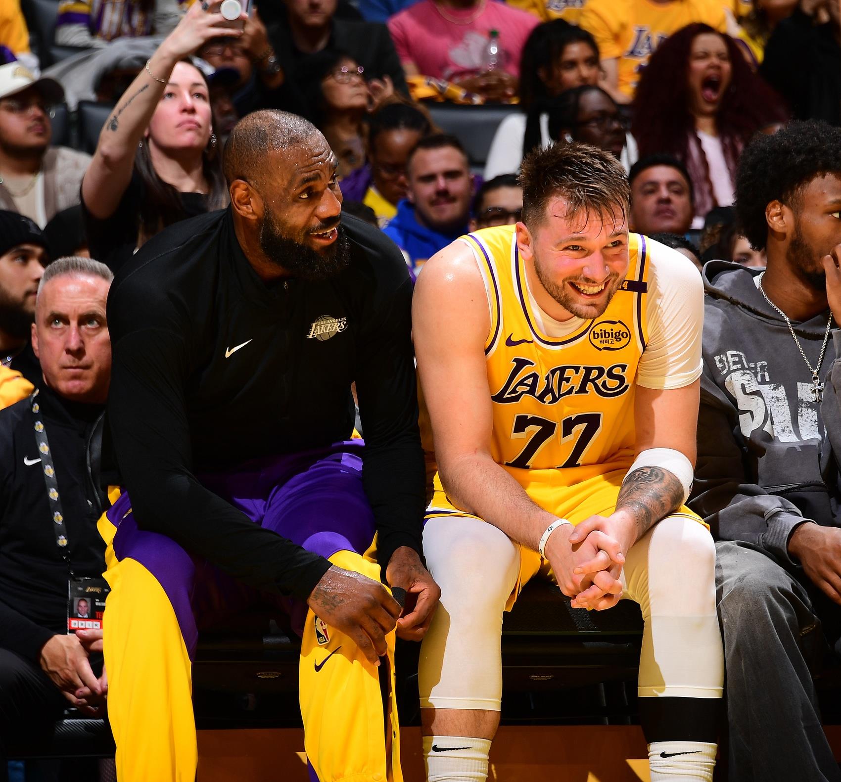 丹佛掘金清晨再遭质疑，志在NBA季后赛名次提升，信心回归，高层口径保持一致的简单介绍-开云体育下载